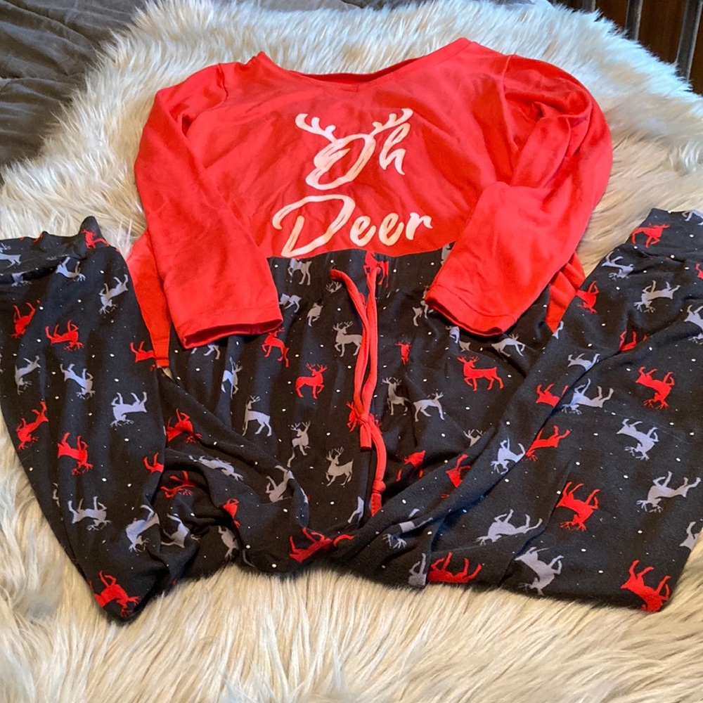 Long sleeved pjs